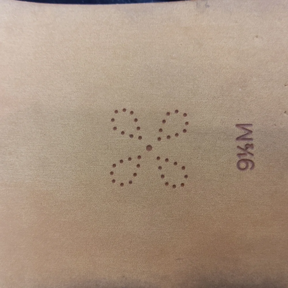 Caslon very nice